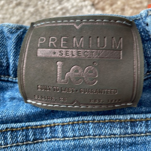 Boys Lee Jeans. - Picture 2 of 4